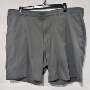 Ben Hogan Men’s Size 46 Gray Golf Shorts